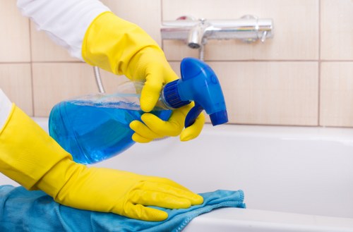 Professional cleaning of office kitchens and communal spaces in SE1
