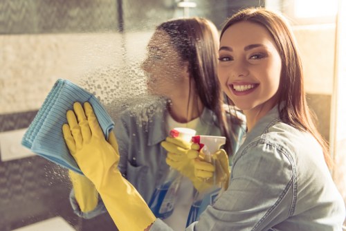 End of tenancy and move-in cleaning in SE1